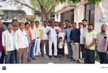 कसौधन वैश्य समाज के जाति प्रमाण-पत्र जारी न होने पर सौंपा ज्ञापन