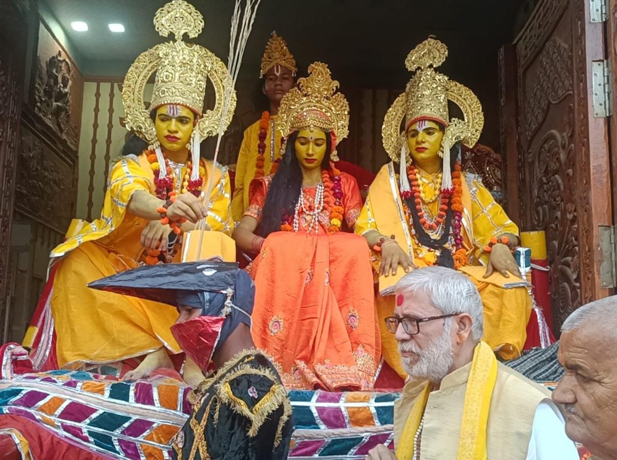 जयंत की आंख फोड़कर शुरू हुई प्रसिद्ध युद्ध लीला