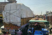 जाम से कराह उठा भरथना: कई किमी लगीं लंबी कतारें