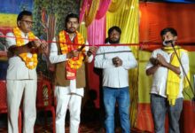 ज्ञानीपुर में रामलीला का भव्य आगाज, समाजसेवी डॉ.पवन यादव ने किया उद्घाटन
