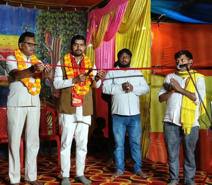 ज्ञानीपुर में रामलीला का भव्य आगाज, समाजसेवी डॉ.पवन यादव ने किया उद्घाटन