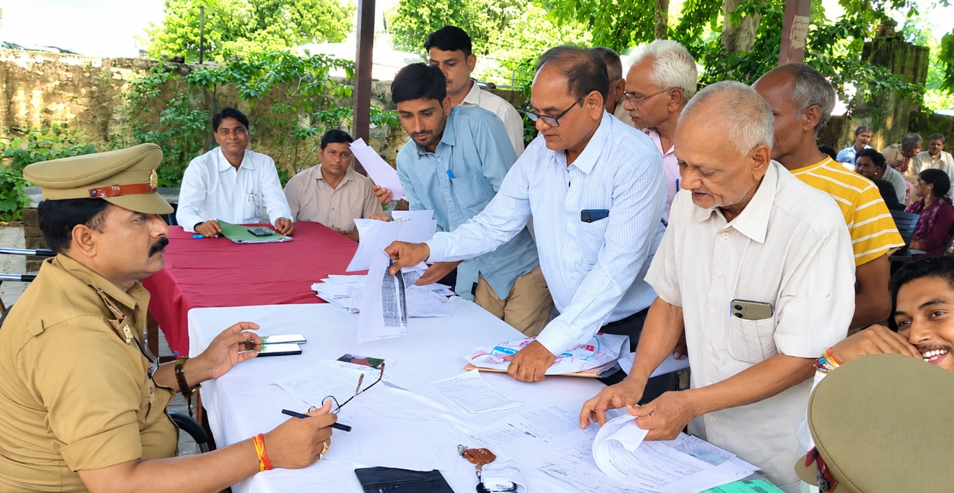 थाना समाधान दिवस में आईं दस शिकायतें, पांच का मौके पर निस्तारण