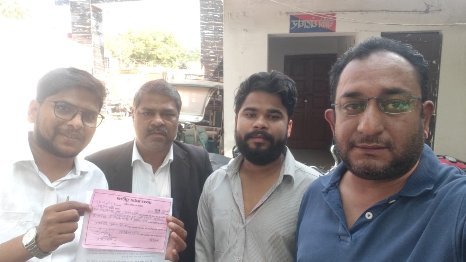 दर्जनों कानफोड़ू डीजे के कम्पन से फिर हिला शहर