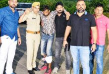 Shot in both legs during police retaliation; stolen Fortuner recovered; accomplice absconding.