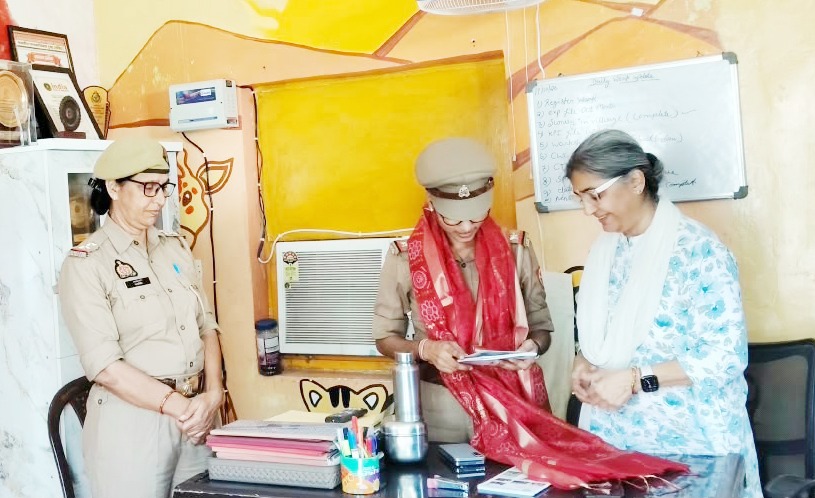 बाल मित्र केंद्र में नवरात्रि समारोह आयोजित, बच्चों को सुरक्षा और आत्मरक्षा के प्रति किया जागरूक