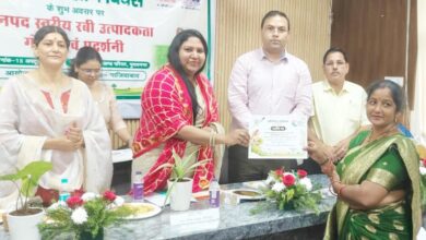 मुरादनगर में 100 से अधिक महिला किसान सम्मानित