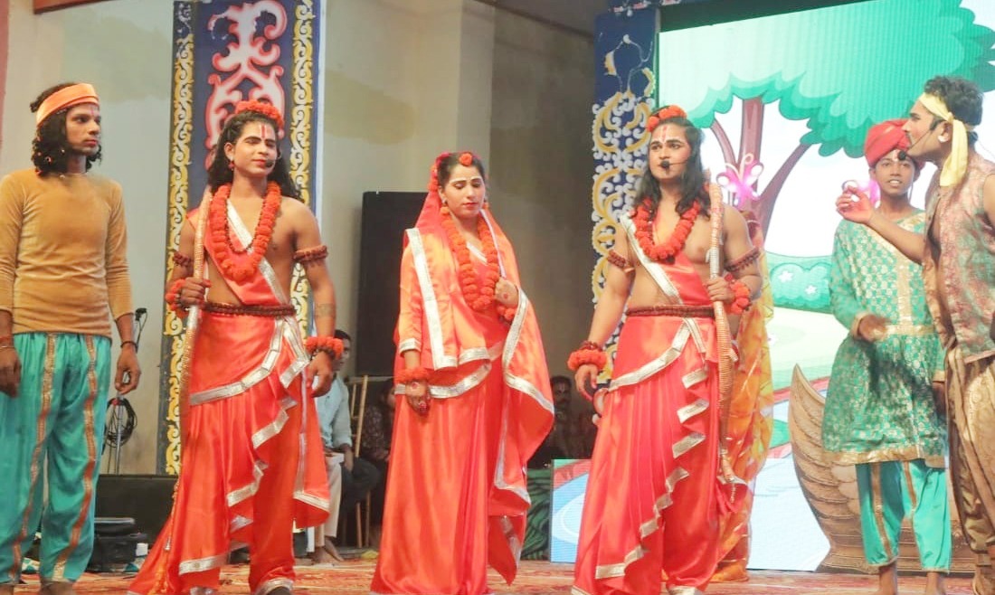 राम-भरत मिलाप ने दर्शकों को किया भावुक, रामलीला में खर-दूषण वध का मंचन