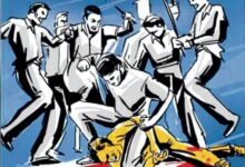 लाठी-डंडों से पीटकर किशोर को किया घायल