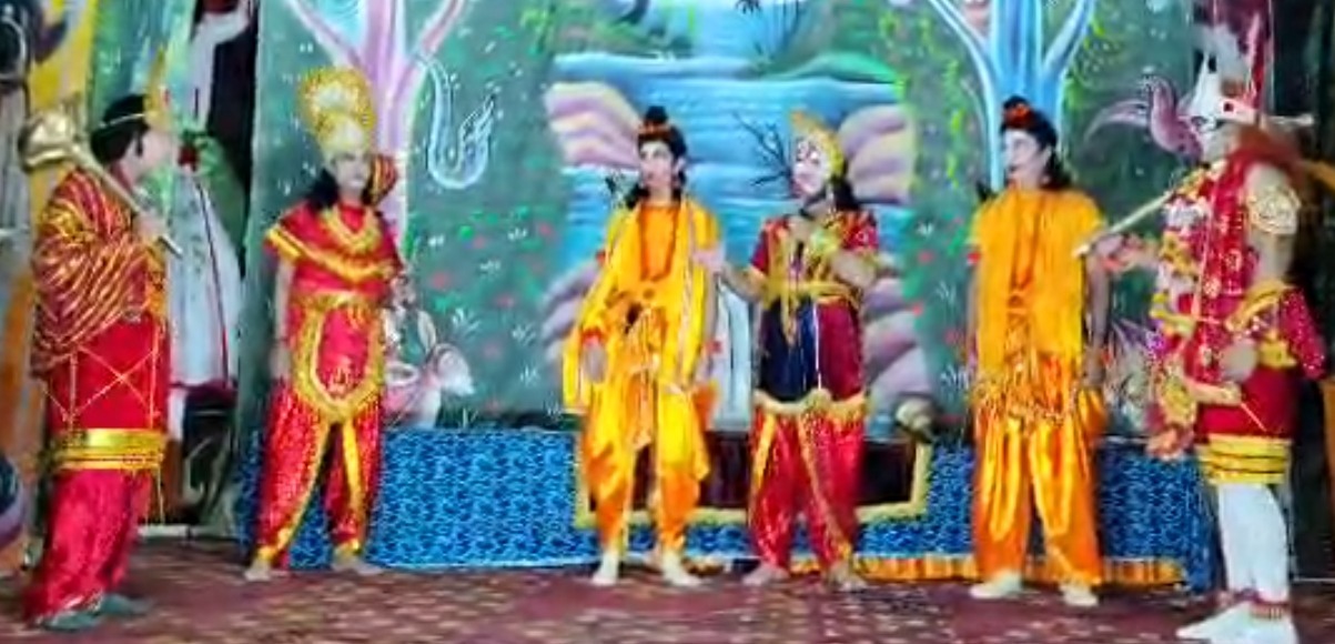 विजय रामलीला में हुआ लंका दहन का भव्य मंचन, जय श्रीराम के जयकारों से गूंजा परिसर
