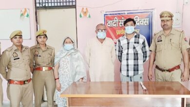 विवाहिता की हत्या में पति, सास और ससुर गिरफ्तार, लोहे की रॉड बरामद