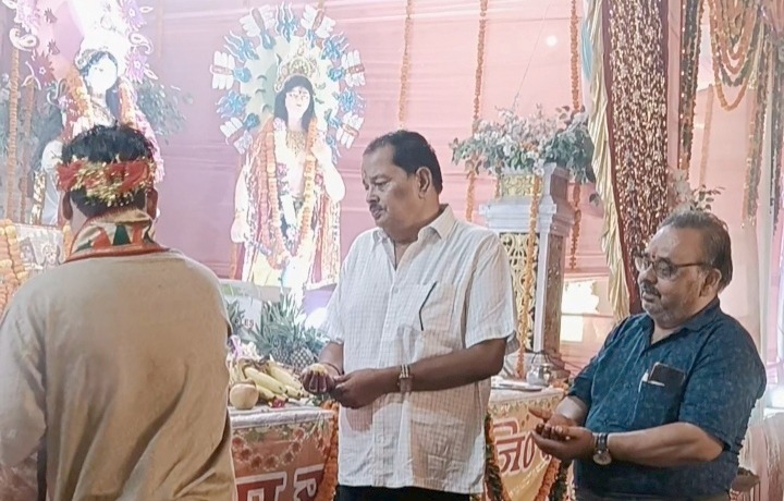 शेर पर सवार होकर आजा शेरावालिए, भगवती के जगराते में पूरी रात झूमे भक्त