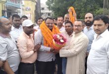 सदर तहसील में प्रदेश महामंत्री राहुल पटेल का लेखपालों ने किया भव्य स्वागत, गूंजे जिंदाबाद के नारे