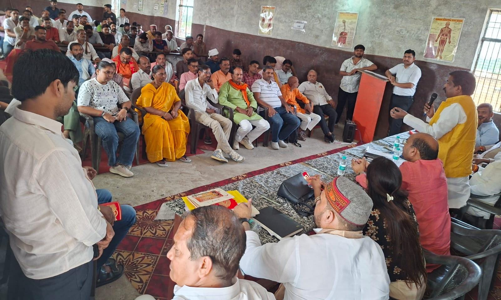 स्नातक-शिक्षक एमएलसी चुनाव जुटी भाजपा